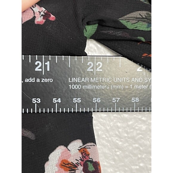 Cabi Black Floral Sheer 3/4 Sleeve Blouse Lined Top Women's Size Medium M Career - Picture 9 of 10